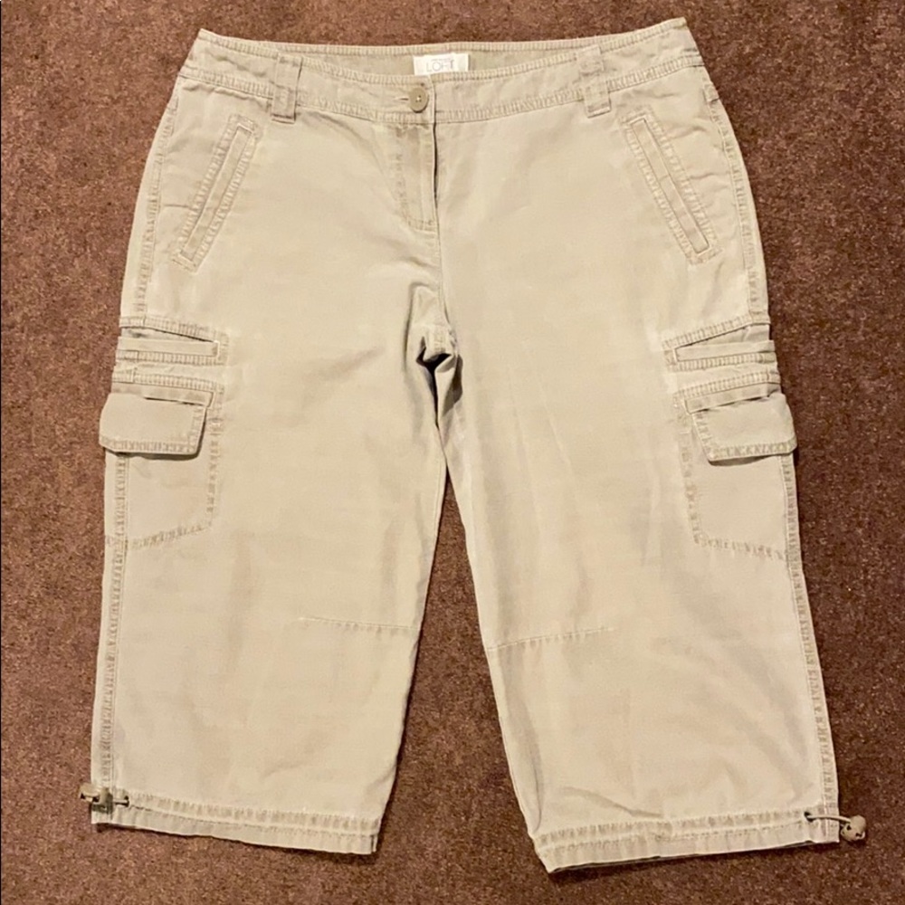 Women’s Ann Taylor’s LOFT Cargo Shorts